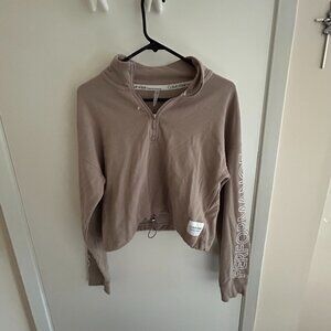 calvin klein — performance cropped sweatshirt